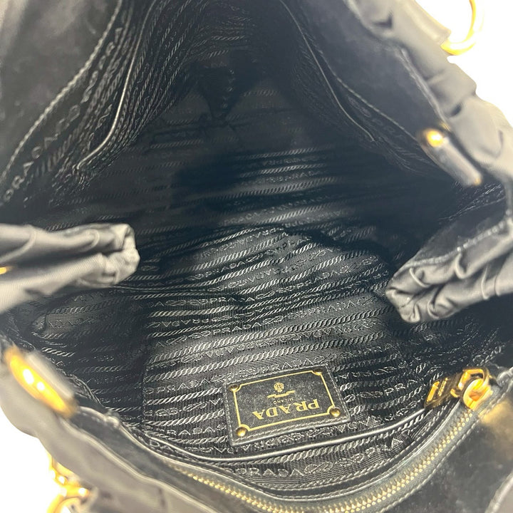 handbag prada