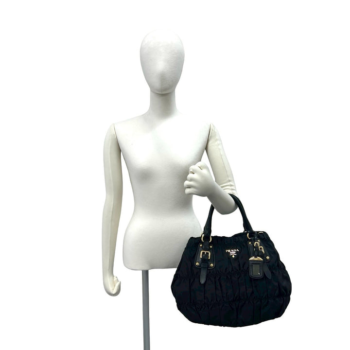handbag prada