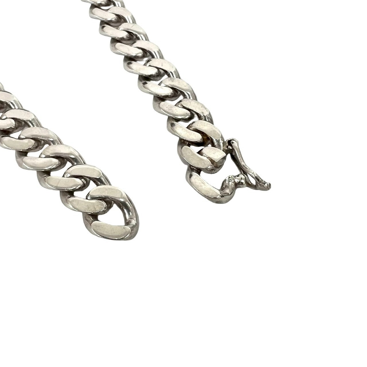 TIFFANY&Co. ティファニー ID ブレスレット – Trip TIFFANY&Co. ティファニー ID ブレスレット – Trip
