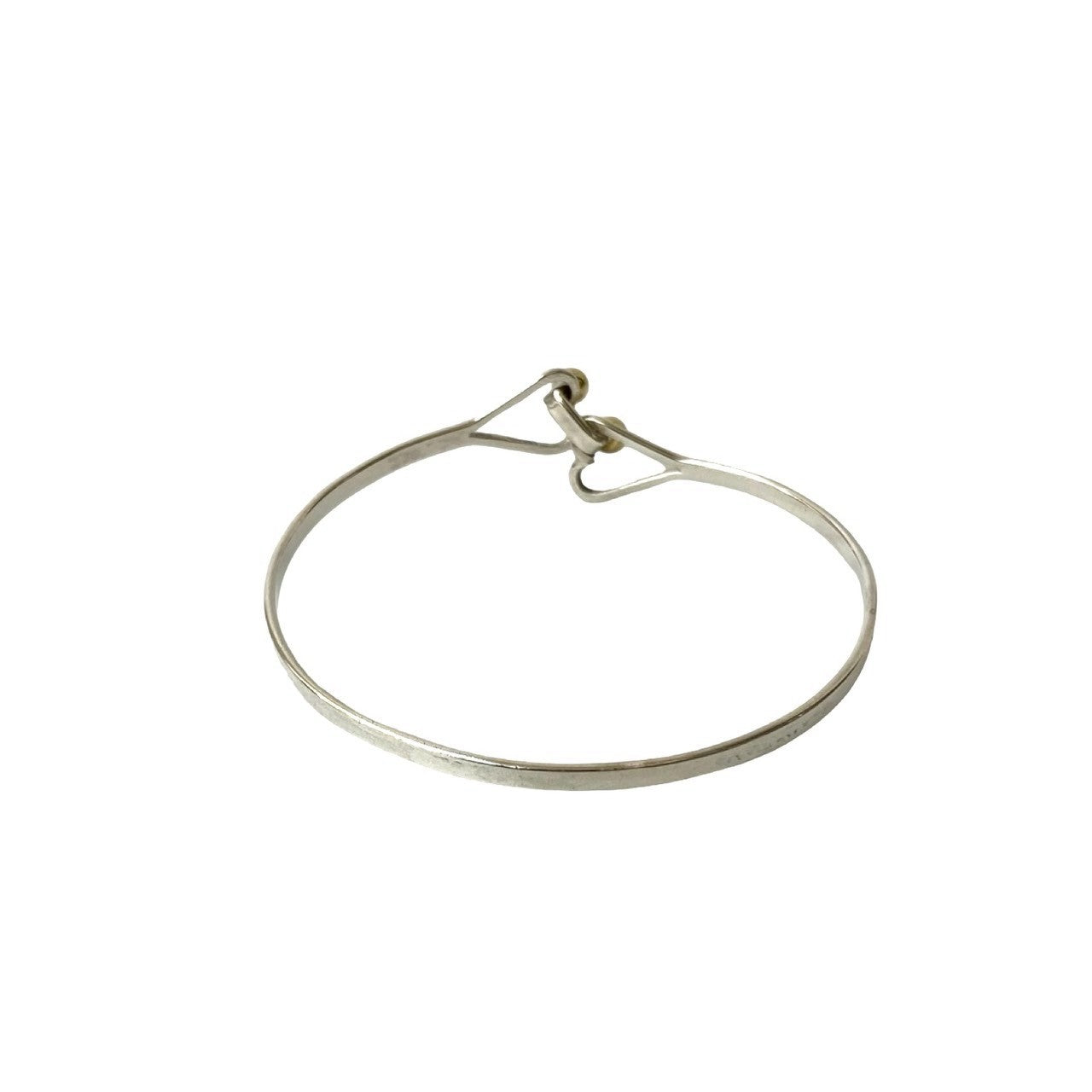 TIFFANY&Co. フック＆アイ ハート バングル – Trip