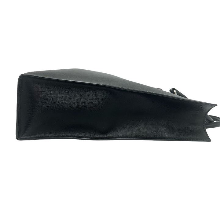 handbag prada