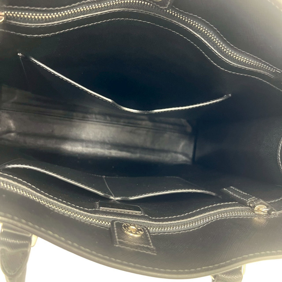 handbag prada