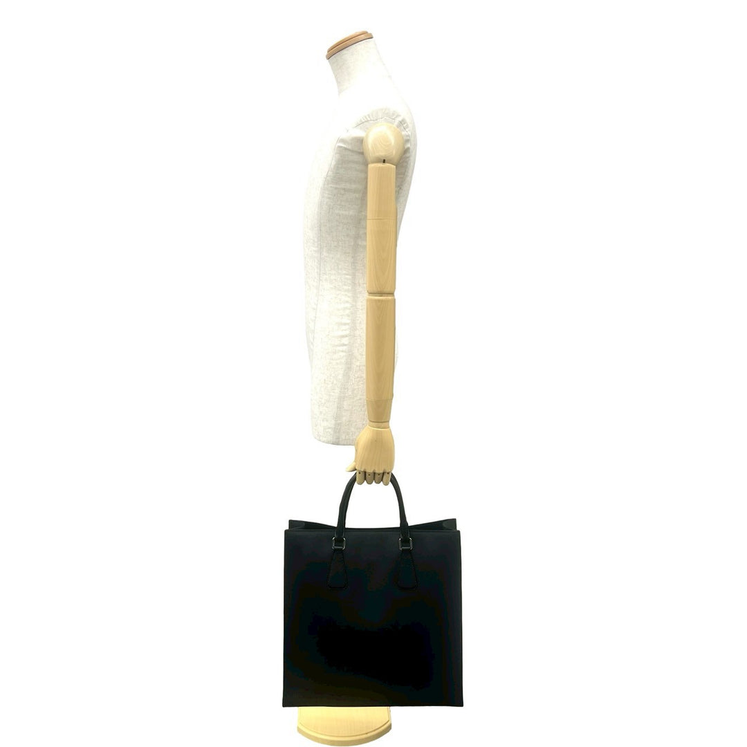 handbag prada