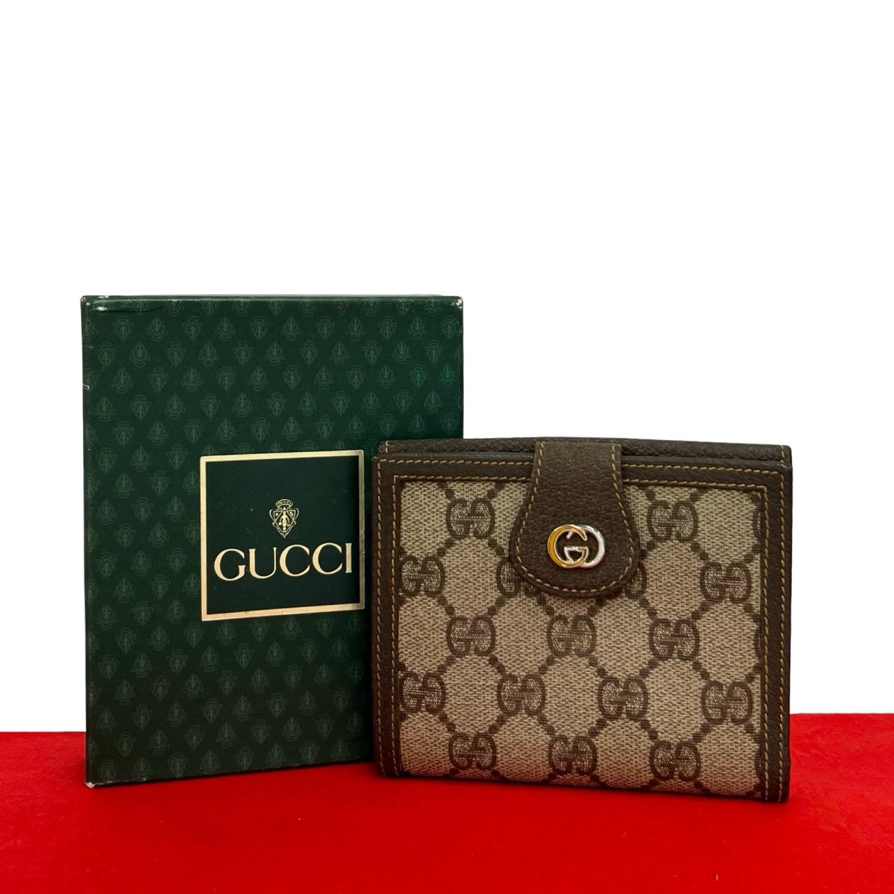 GUCCI グッチ (Vintage) 二つ折り財布 – Trip