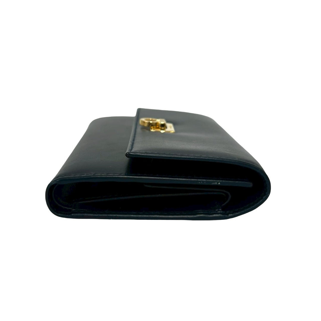 trifold wallet salvatore ferragamo