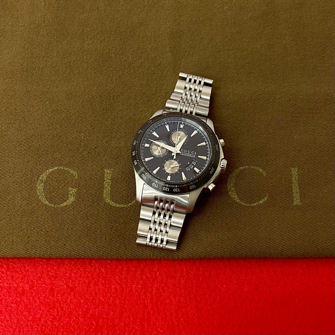 GUCCI G タイムレス クロノグラフ – Trip