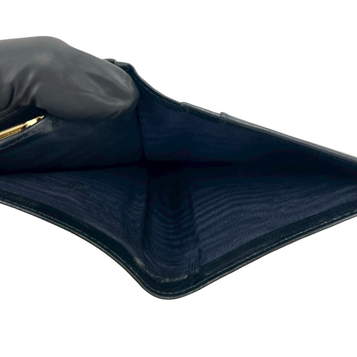 bifold wallet gucci