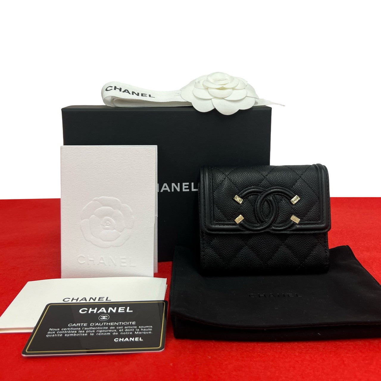 CHANEL シャネル CCフィリグリー 三つ折り財布 – Trip