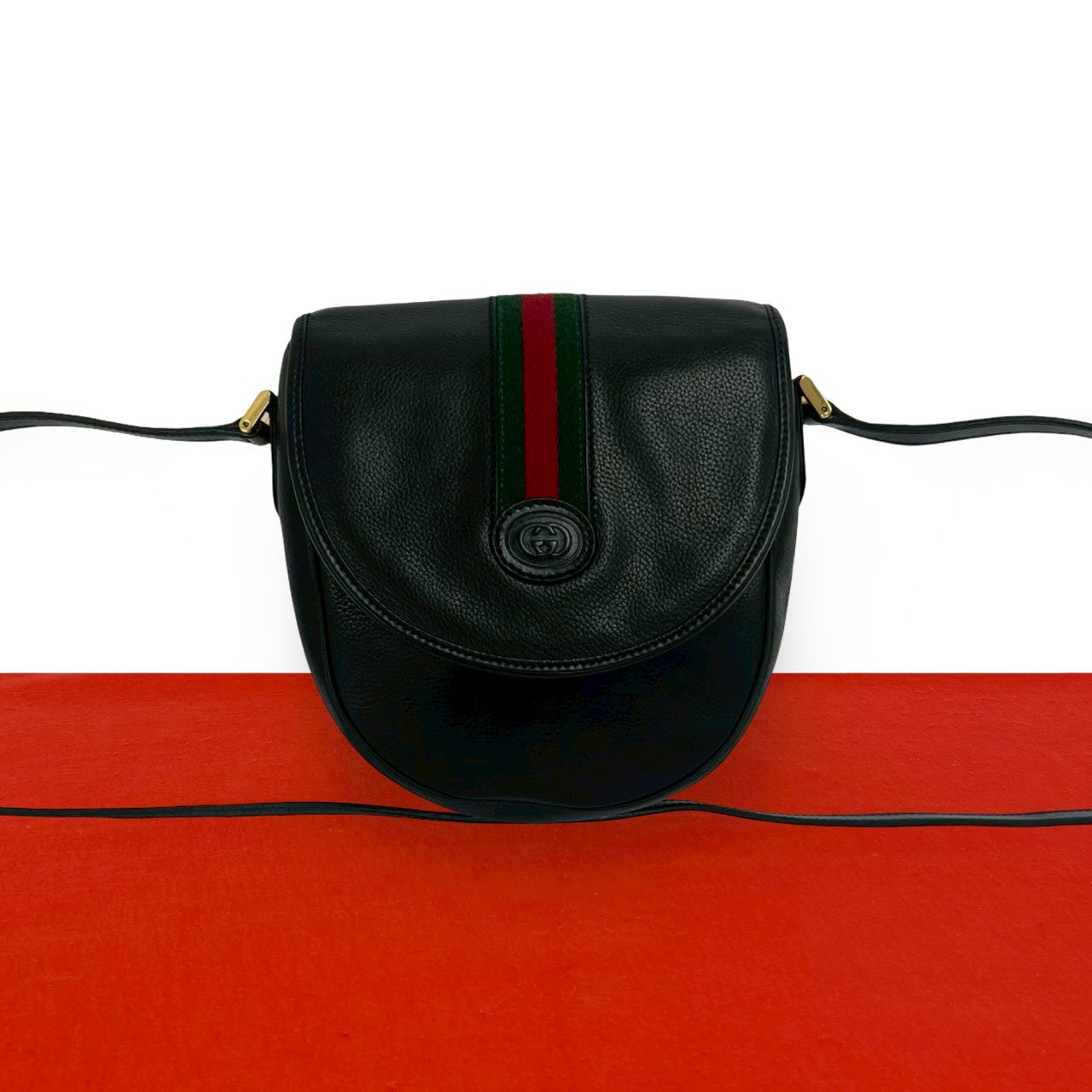 GUCCI グッチ (Vintage) ショルダーバッグ – Trip