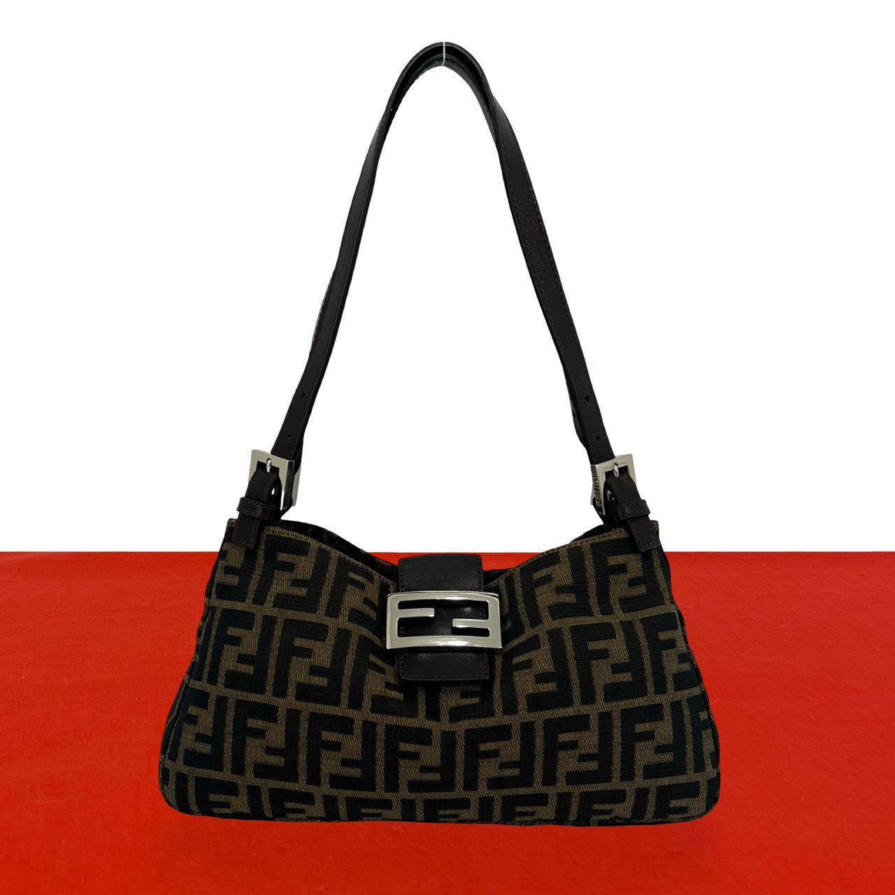 FENDI フェンディ マンマバケット ブラック FENDI フェンディ (Vintage) マンマバケット ショルダーバッグ – Trip