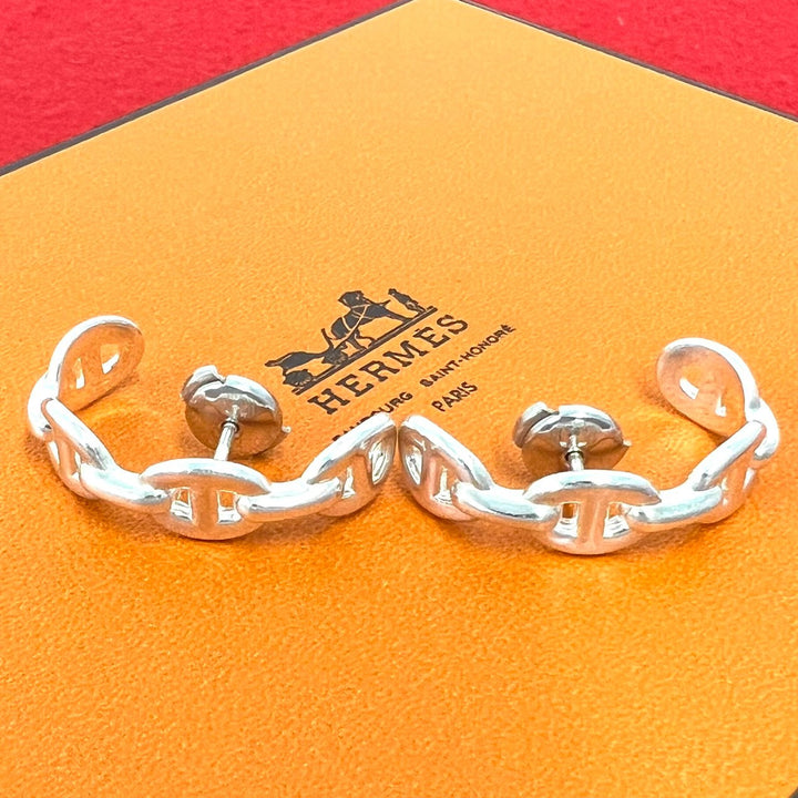 ピアス エルメス シェーヌダンクル アンシェネ ピアス