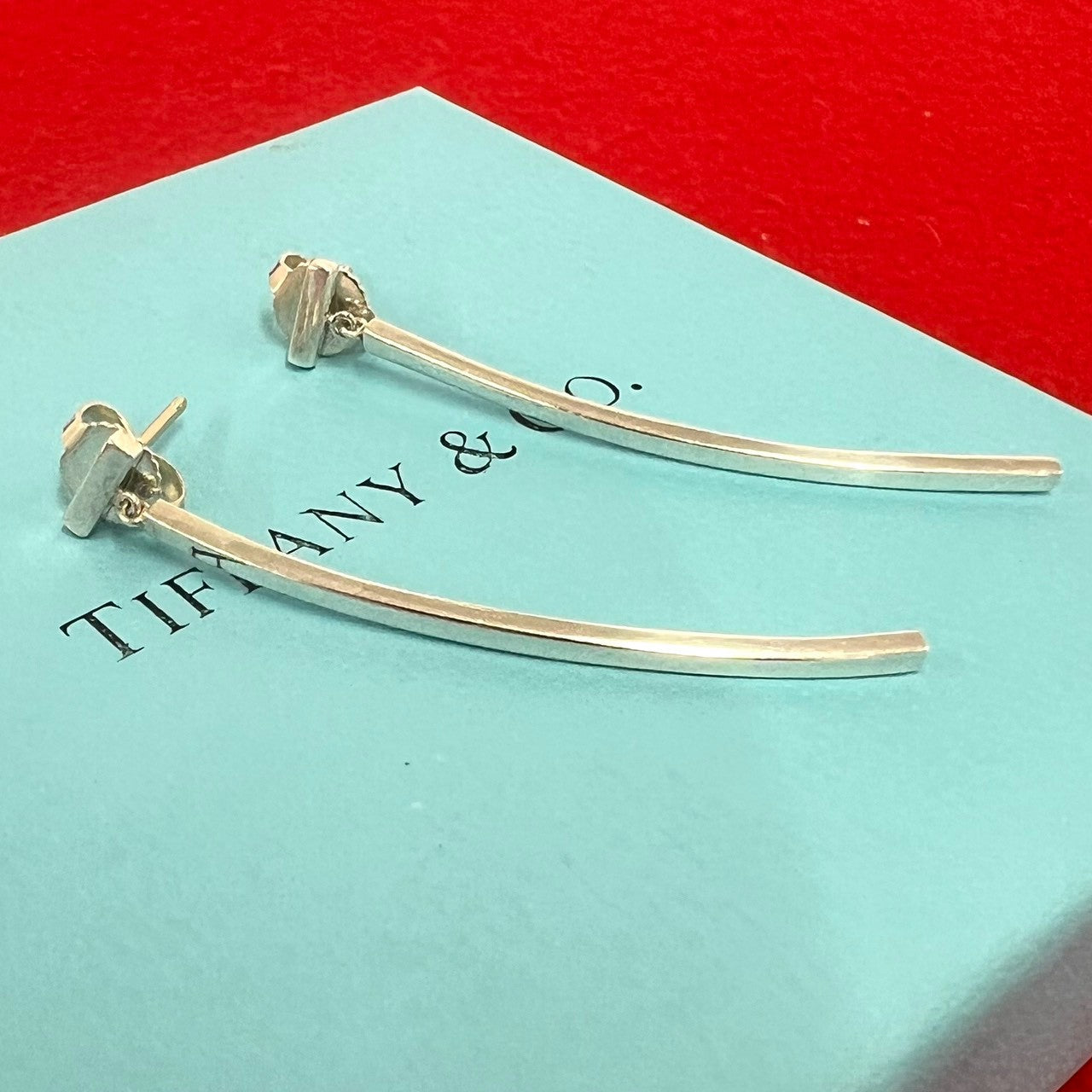 TIFFANY&Co. ティファニー T ワイヤーバー ピアス – Trip
