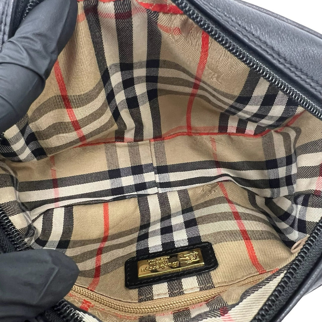 ショルダーバッグ バーバリー