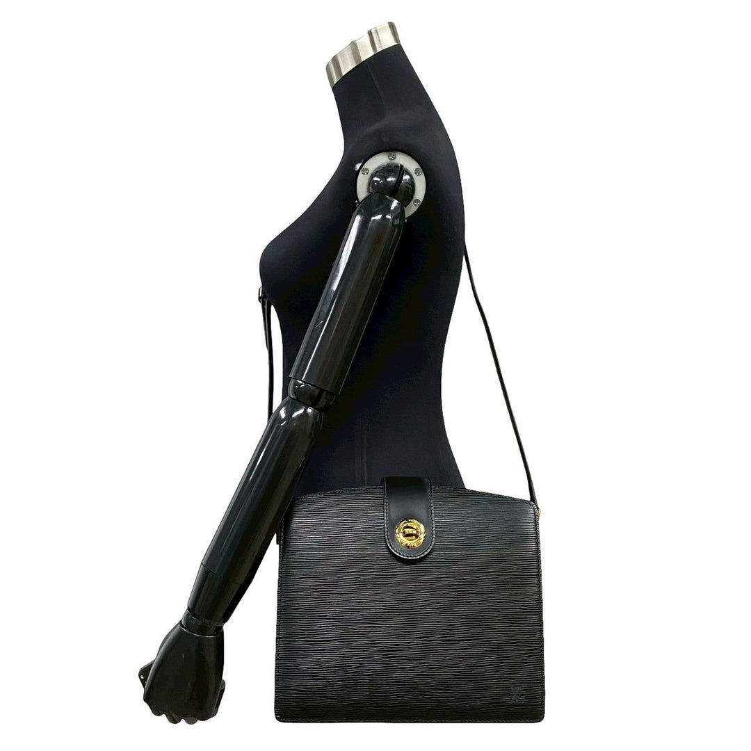 ショルダーバッグ ルイヴィトン カプチン