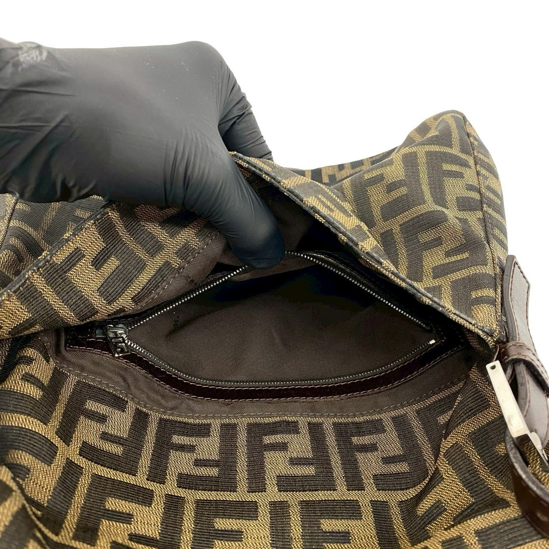 shoulder bag fendi mamma bucket