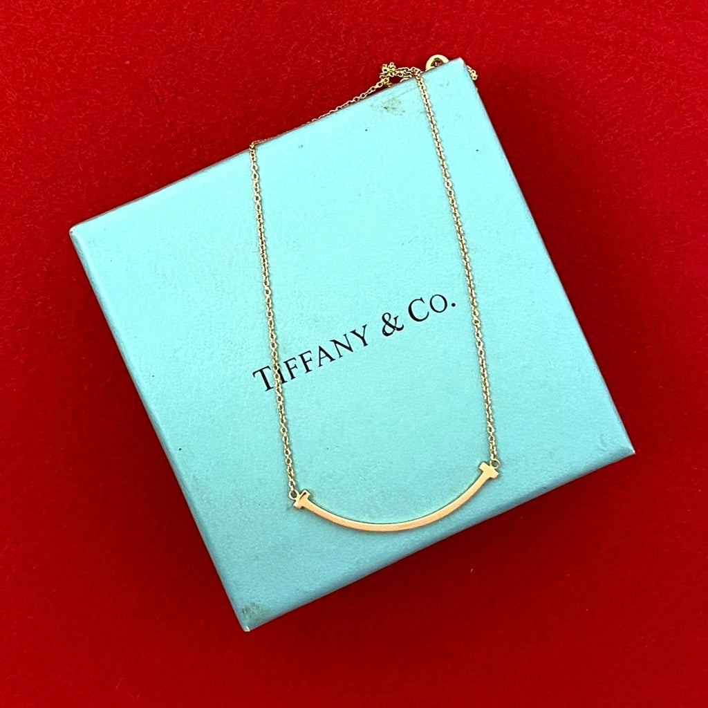 R*i様 tiffanyスマイルネックレス ティファニー T スマイル ペンダント ダイヤモンド イエローゴールド