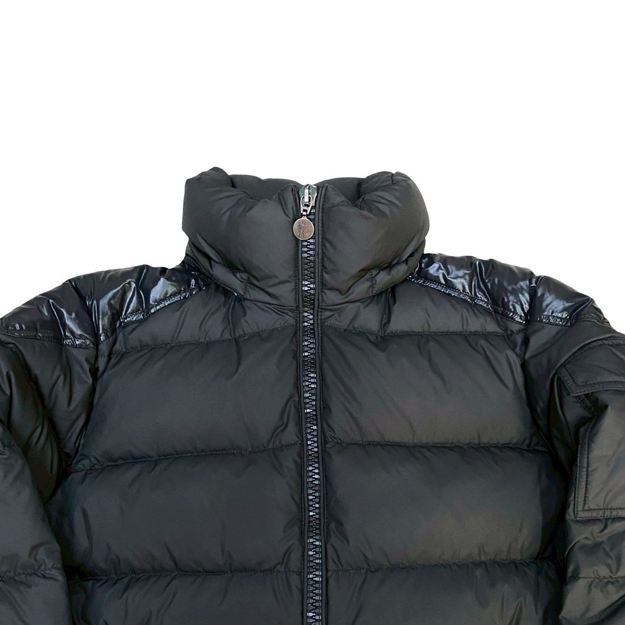 MONCLER モンクレール ダウンジャケット – Trip