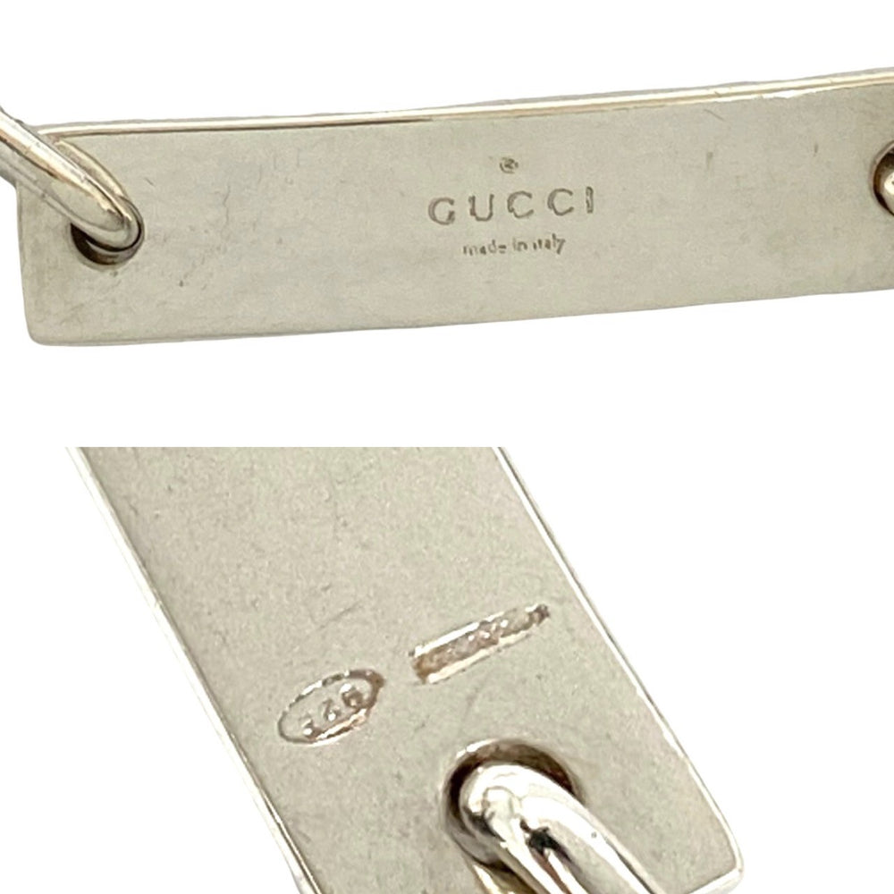blurRubbinggucci