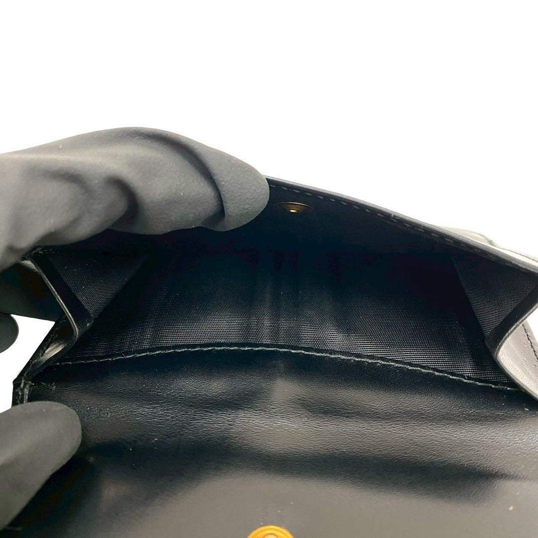 bifold wallet prada