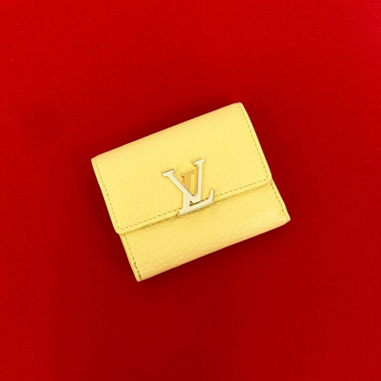 LOUIS VUITTON ルイヴィトン ポルトフォイユ カプシーヌ XS 三つ折り