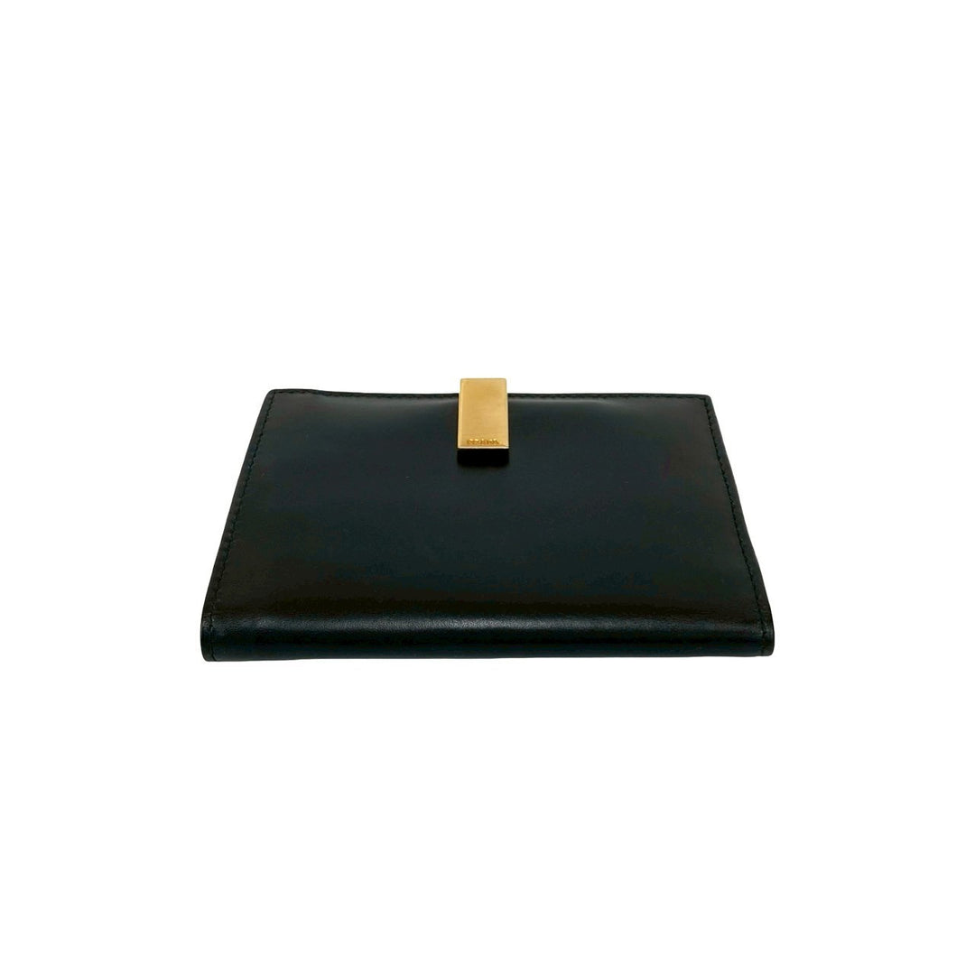 bifold wallet prada