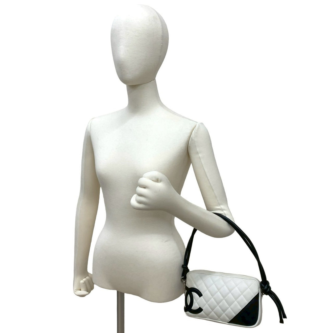 ハンドバッグ シャネル