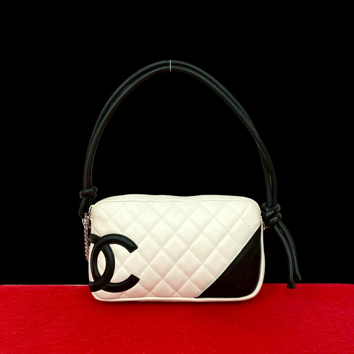 ハンドバッグ シャネル