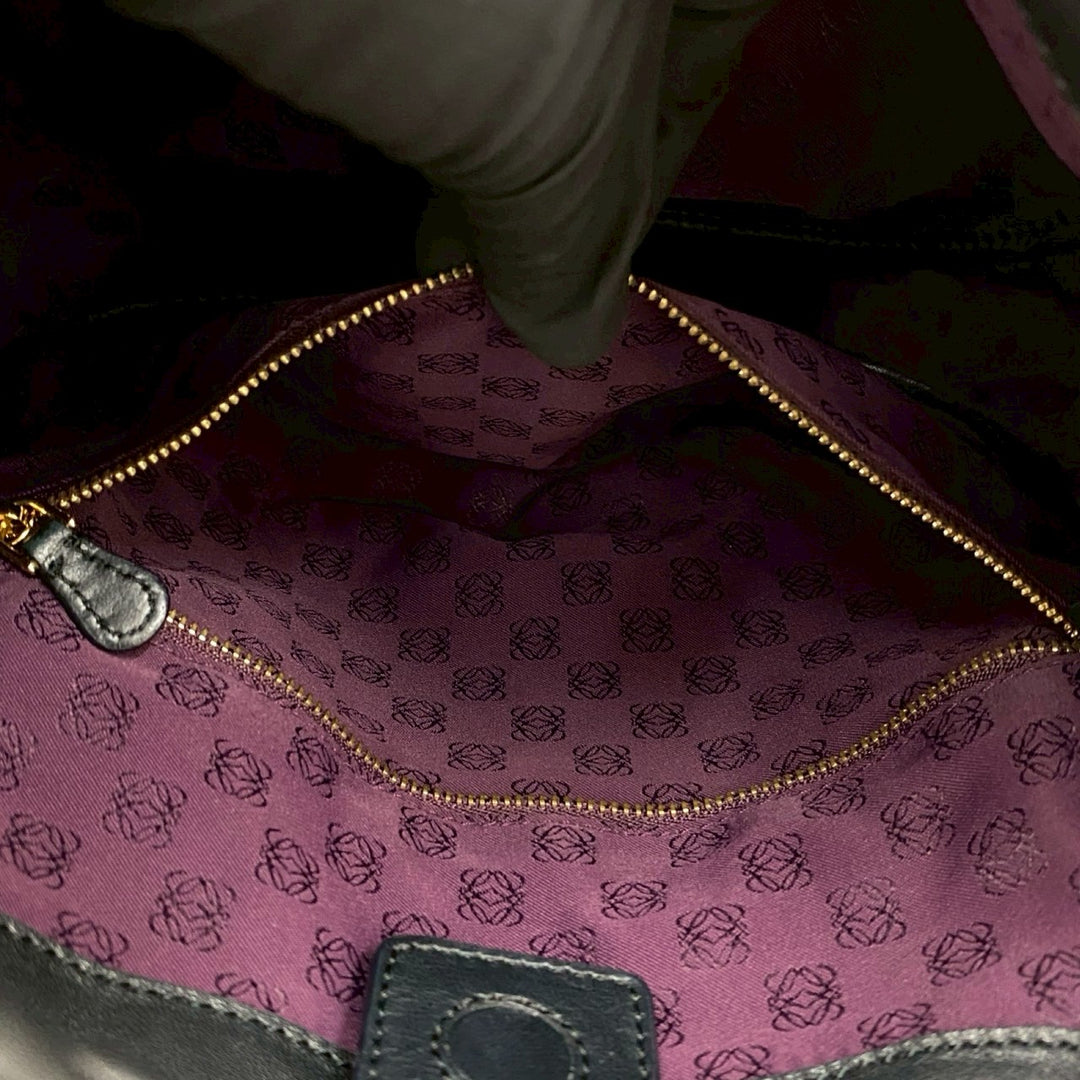 ショルダーバッグ ロエベ