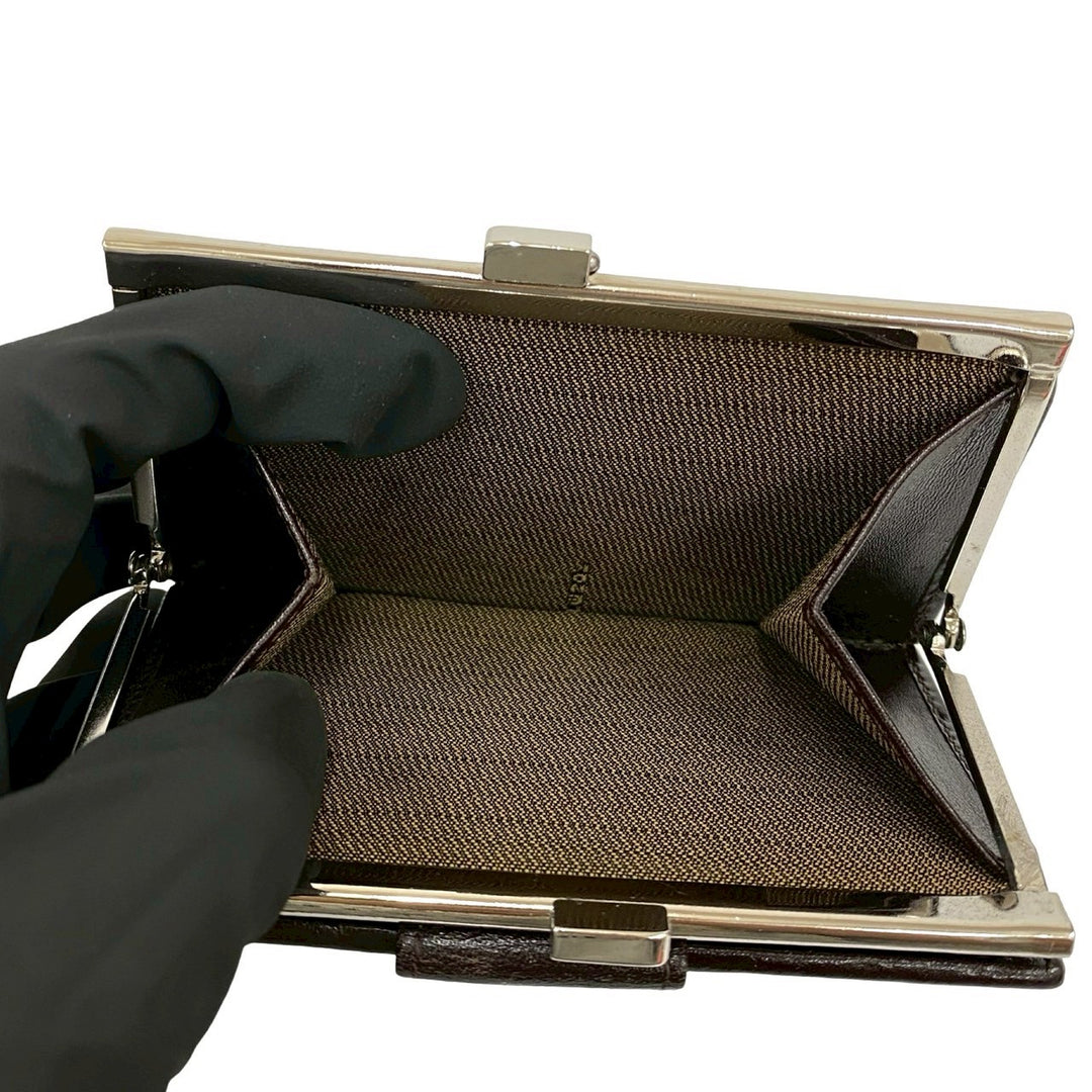 二つ折り財布 フェンディ