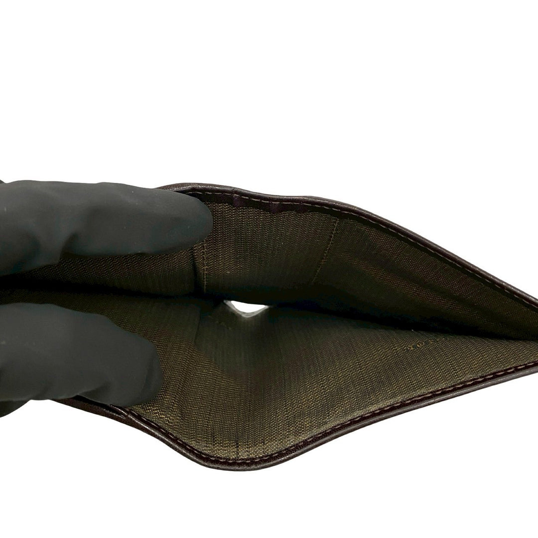 二つ折り財布 フェンディ