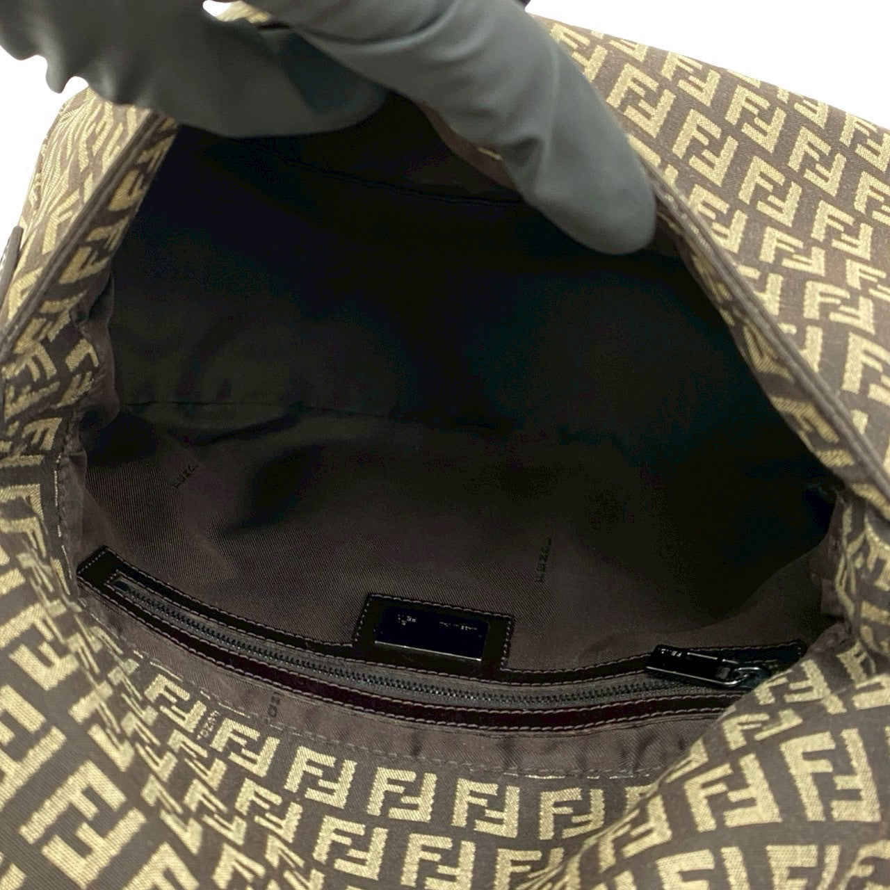 FENDI フェンディ マンマバケット ハンドバッグ – Trip