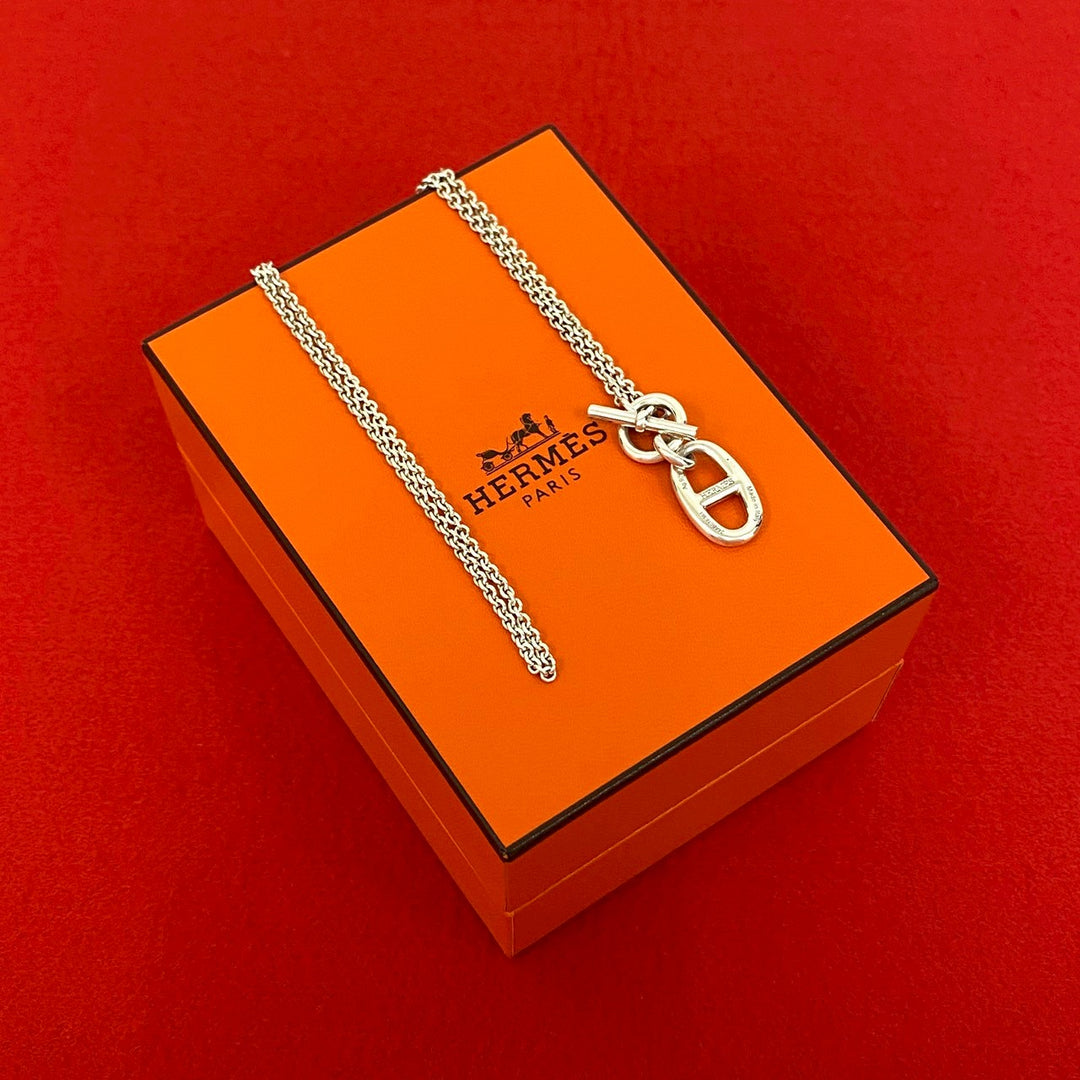 necklace hermes amulet