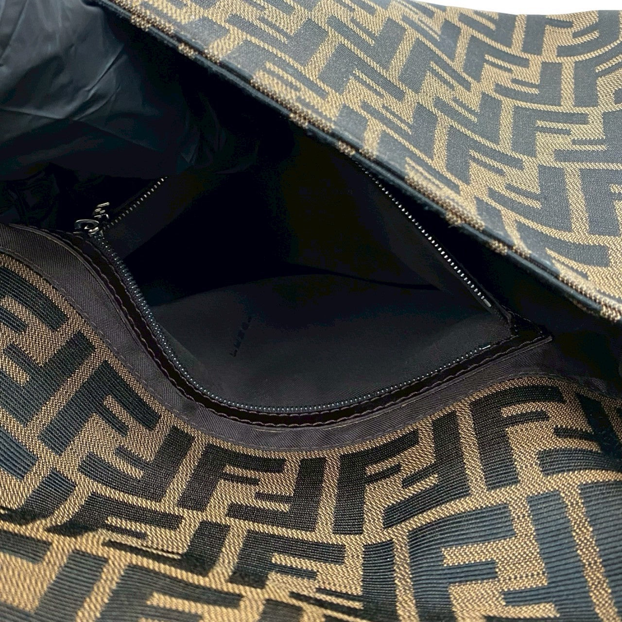 FENDI Vintage マンマバケット – Trip