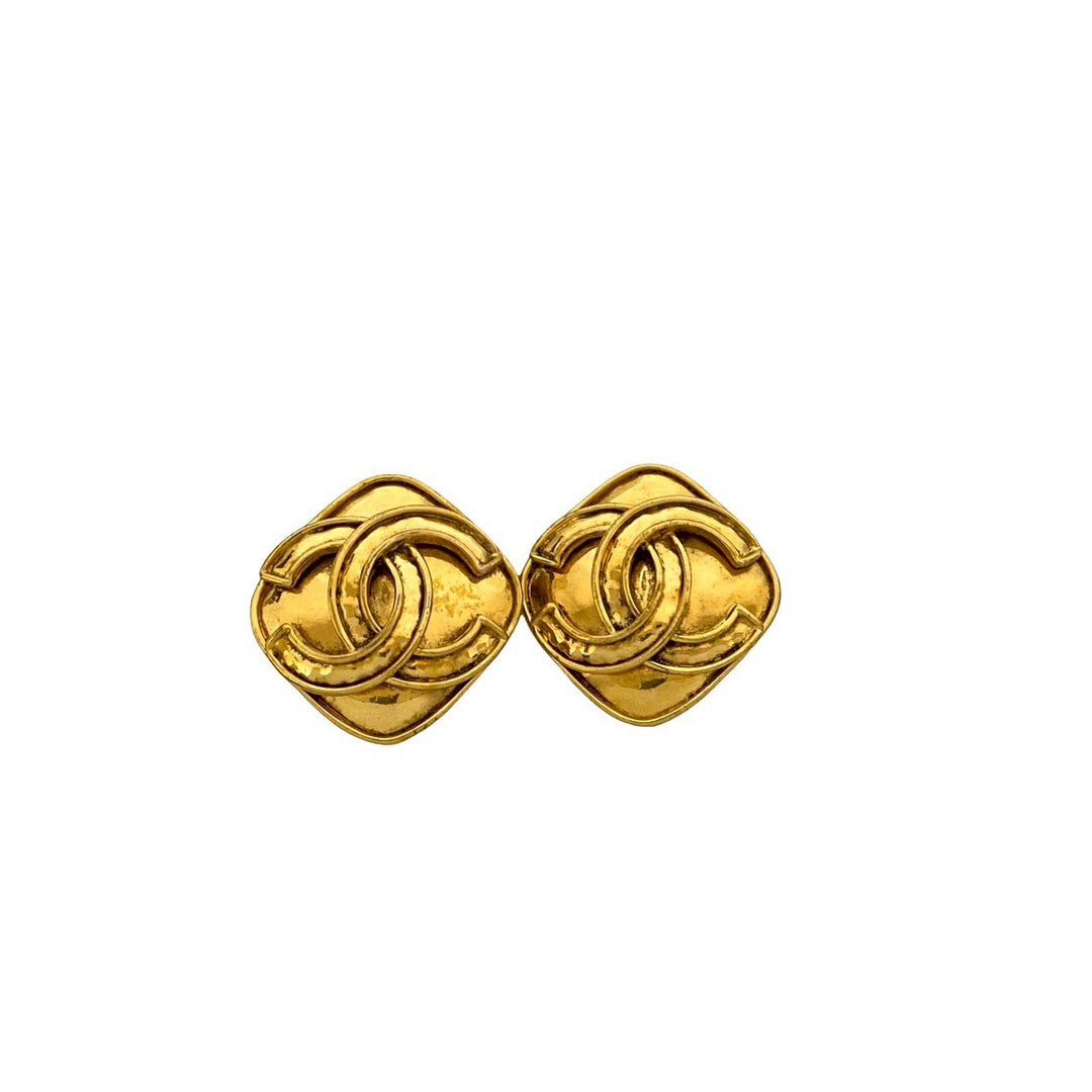 earrings chanel