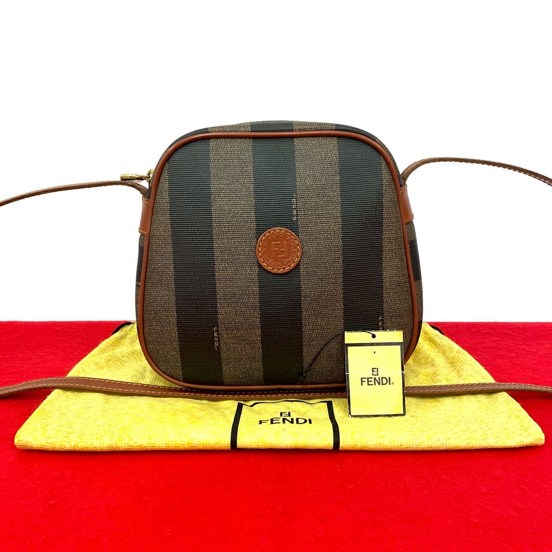 ショルダーバッグ フェンディ