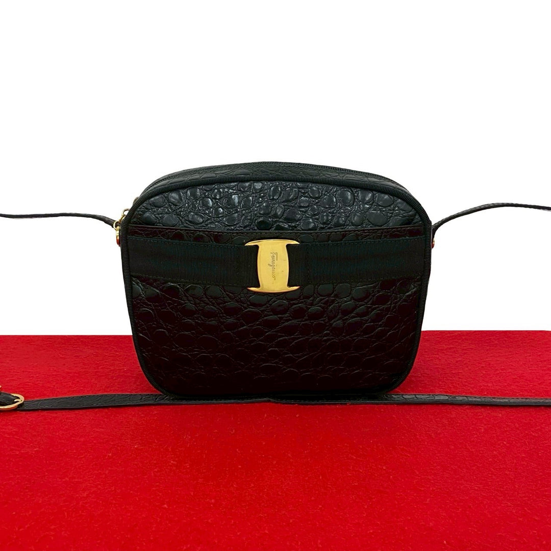 ショルダーバッグ サルヴァトーレフェラガモ