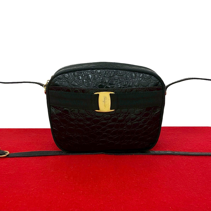 ショルダーバッグ サルヴァトーレフェラガモ