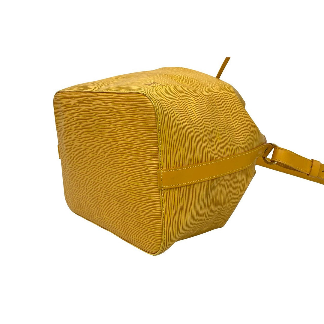 ショルダーバッグ ルイヴィトン プチノエ