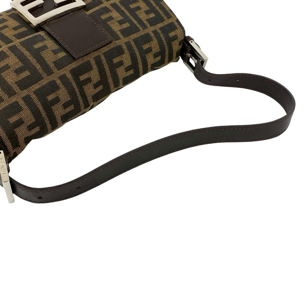 FENDI フェンディ (Vintage) マンマバケット ショルダーバッグ – Trip
