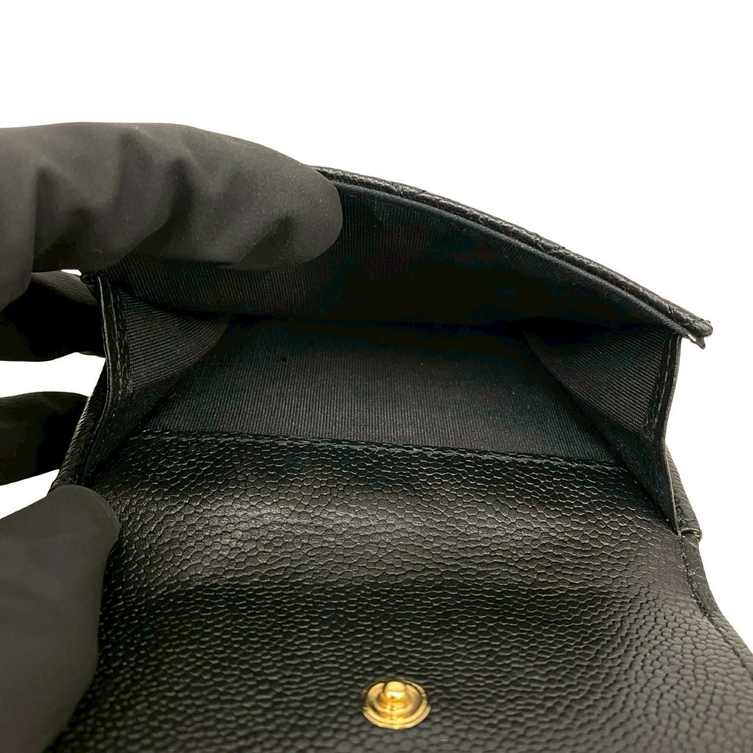 trifold wallet chanel