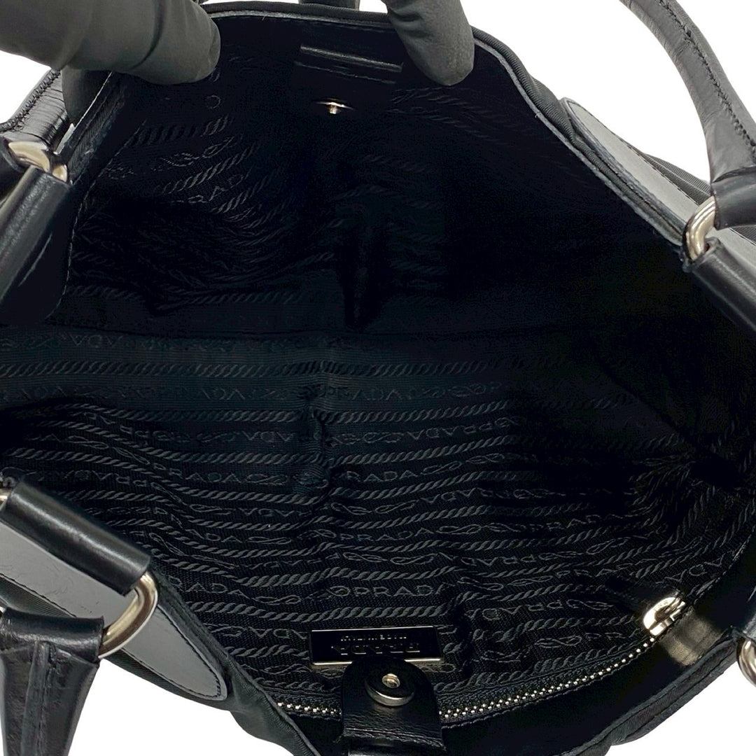 handbag prada
