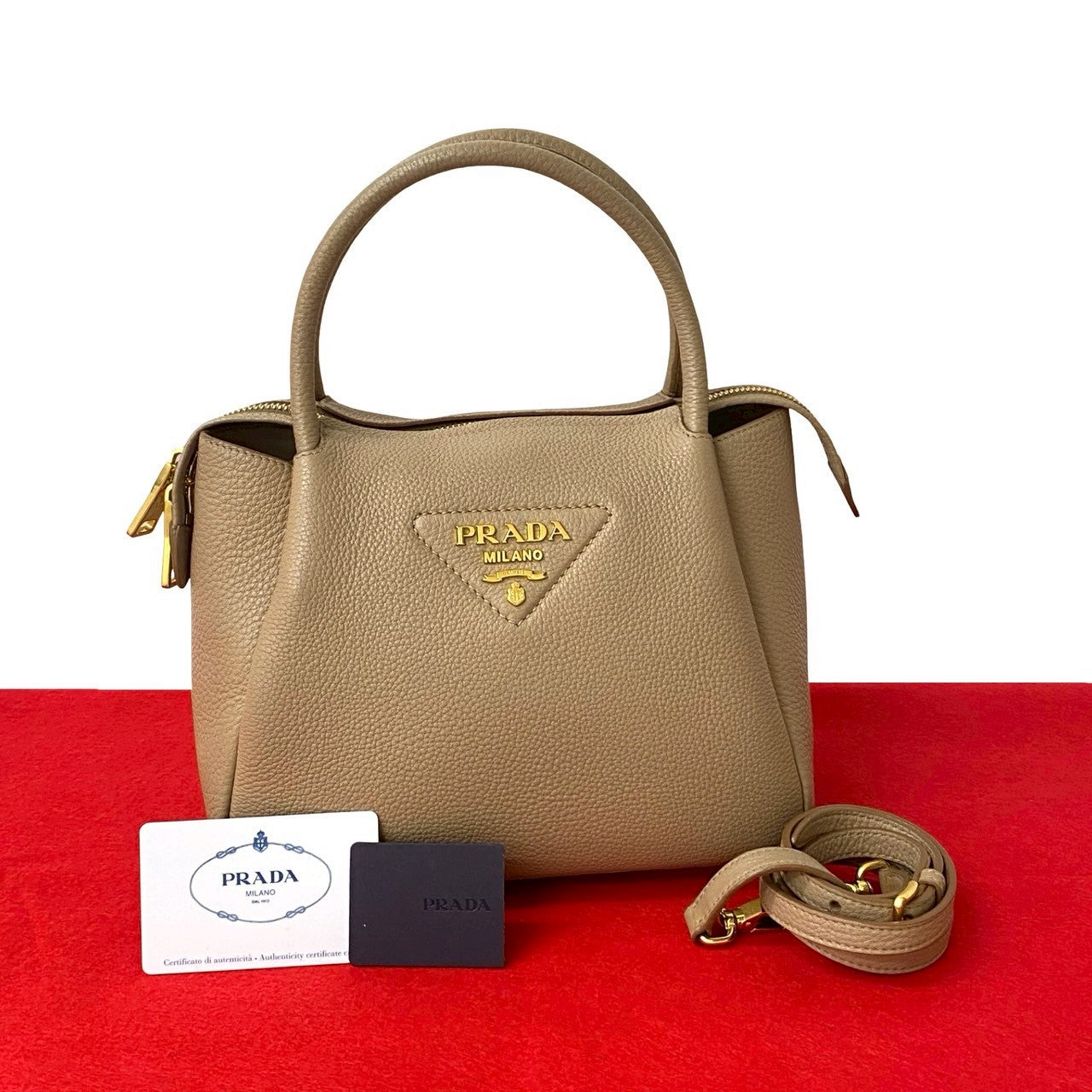 PRADA フルー ヴィッテロダイノ – Trip