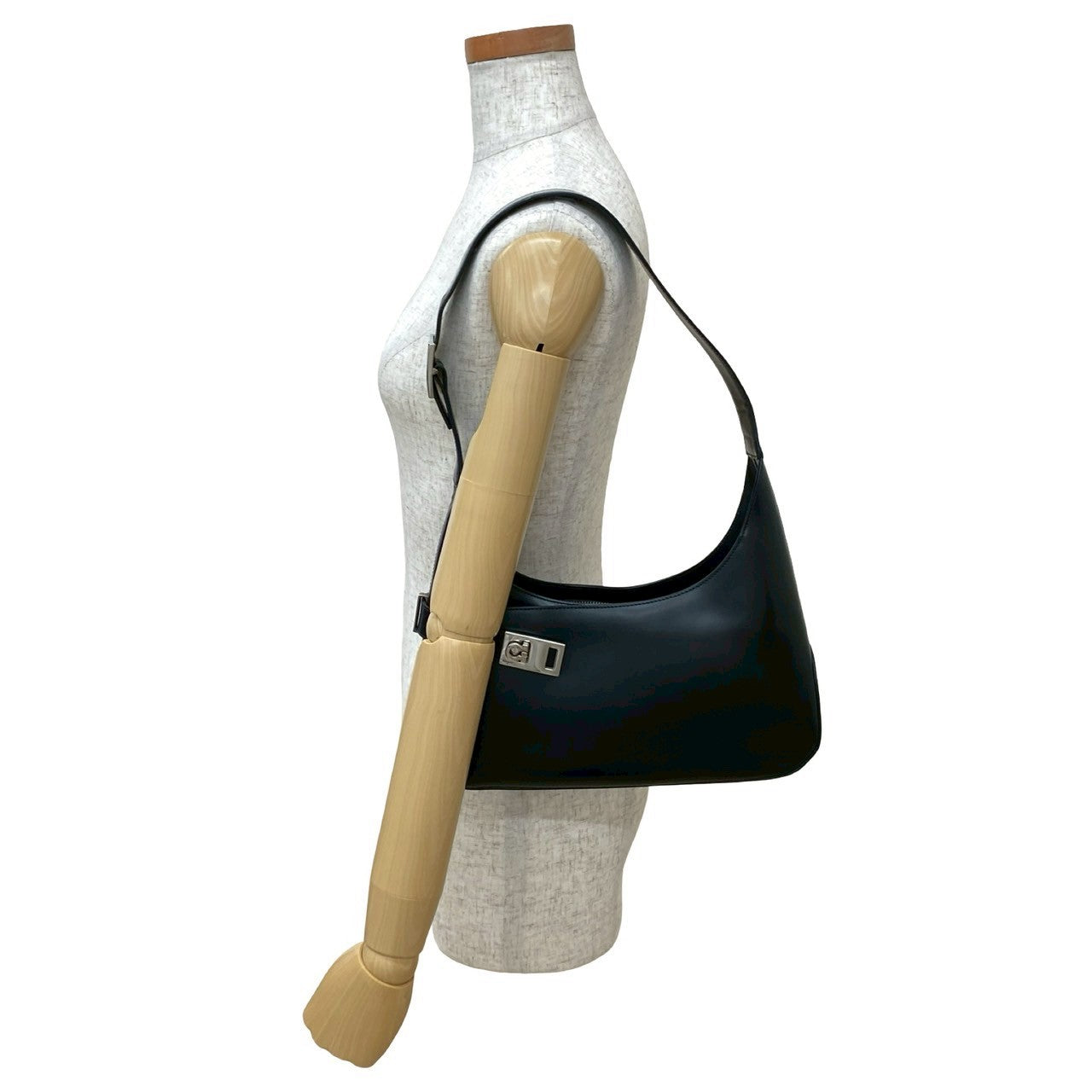 Salvatore Ferragamo – Trip