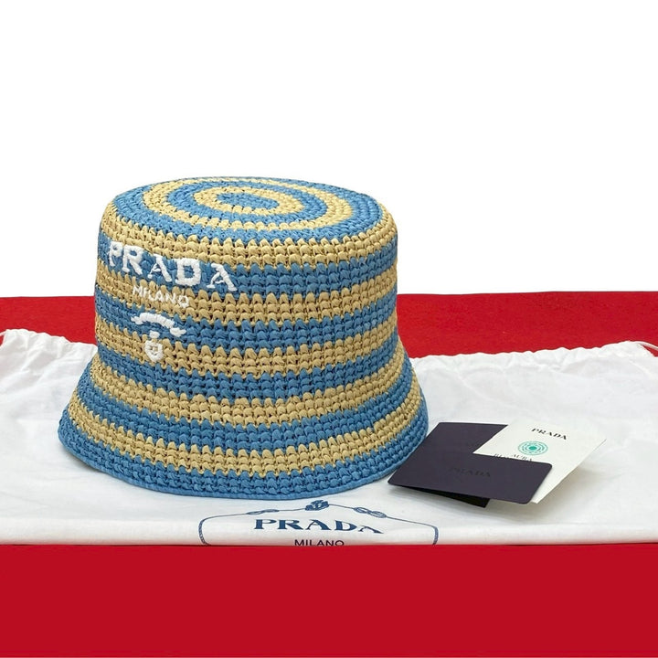 hat prada