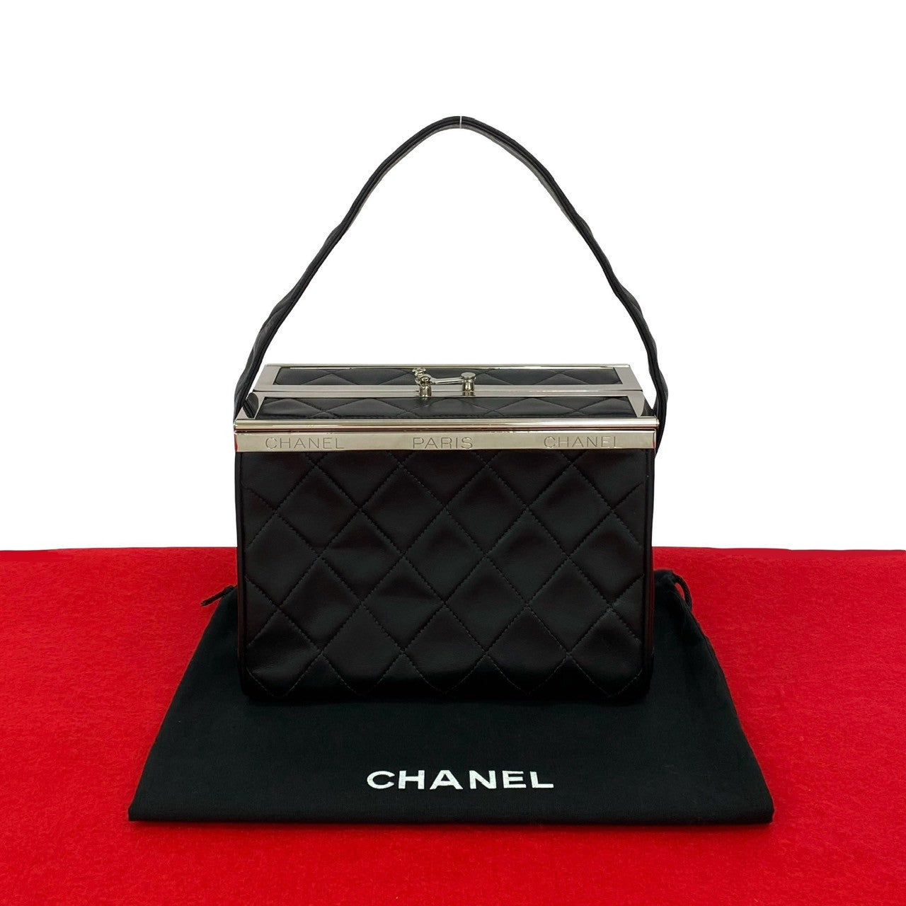 CHANEL Vintage – Trip