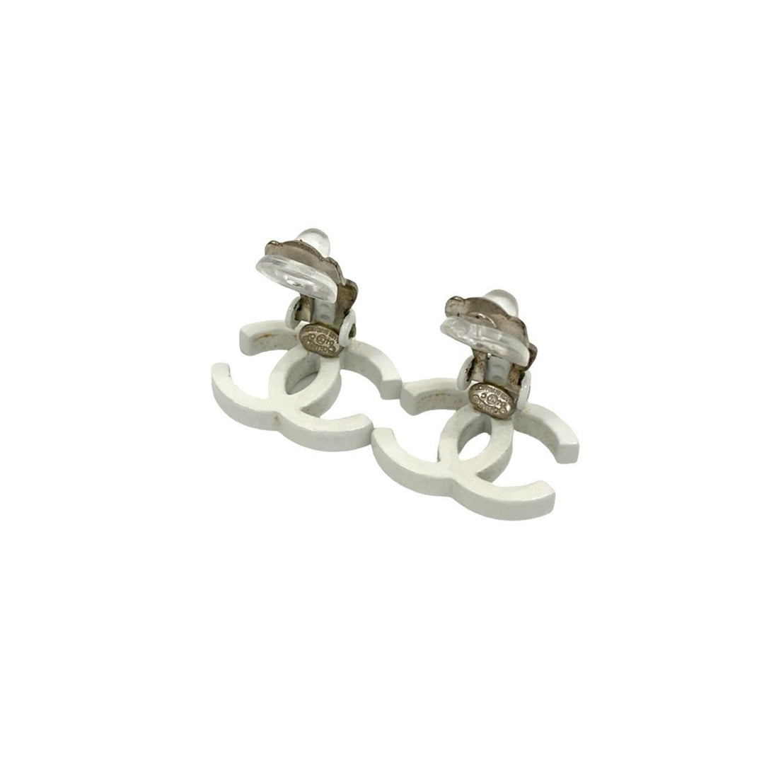 earrings chanel