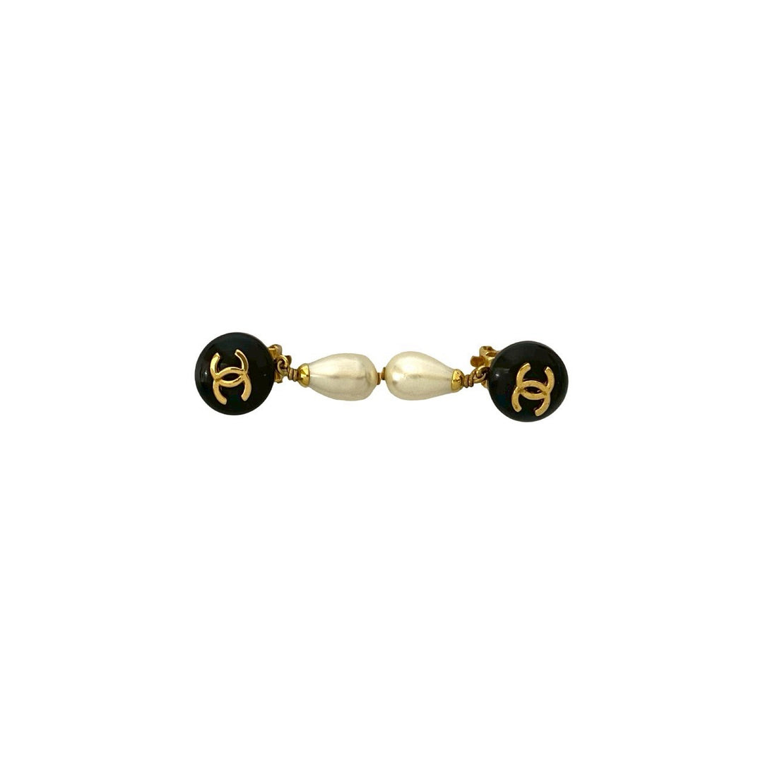 earrings chanel