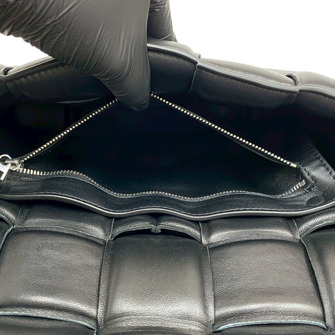 ショルダーバッグ ボッテガヴェネタ パデッドカセット