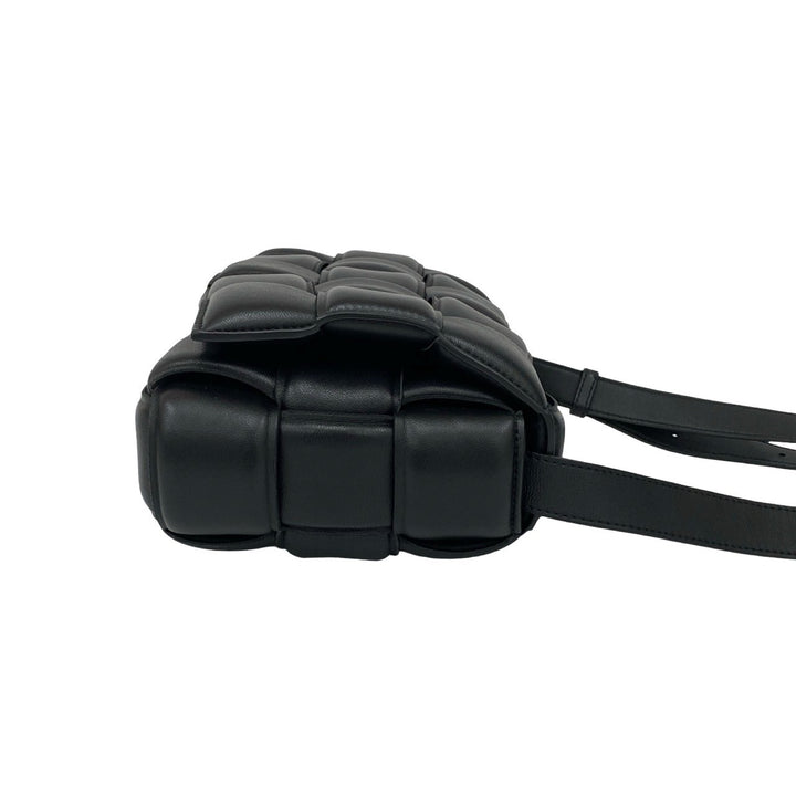 ショルダーバッグ ボッテガヴェネタ パデッドカセット