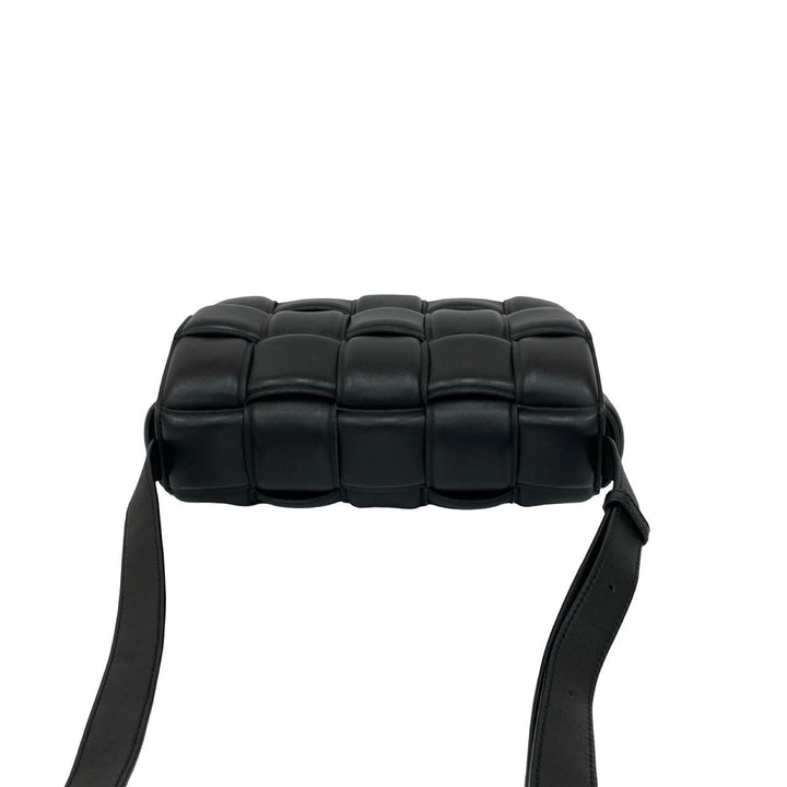 ショルダーバッグ ボッテガヴェネタ パデッドカセット